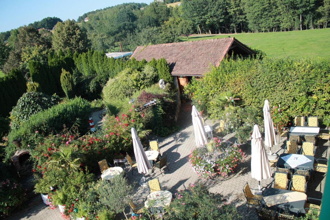 Landhotel Erhardt Bad Waltersdorf Exterior foto