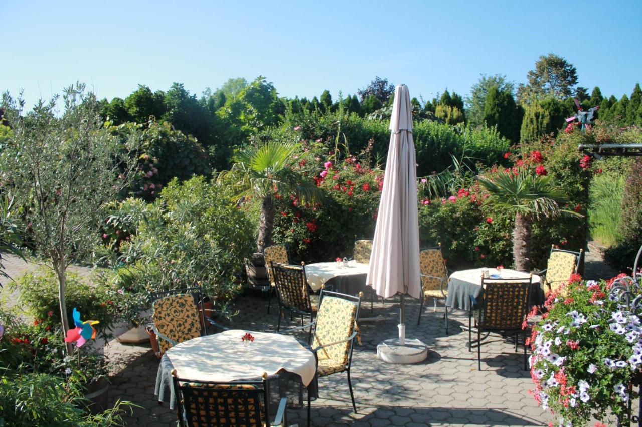 Landhotel Erhardt Bad Waltersdorf Exterior foto